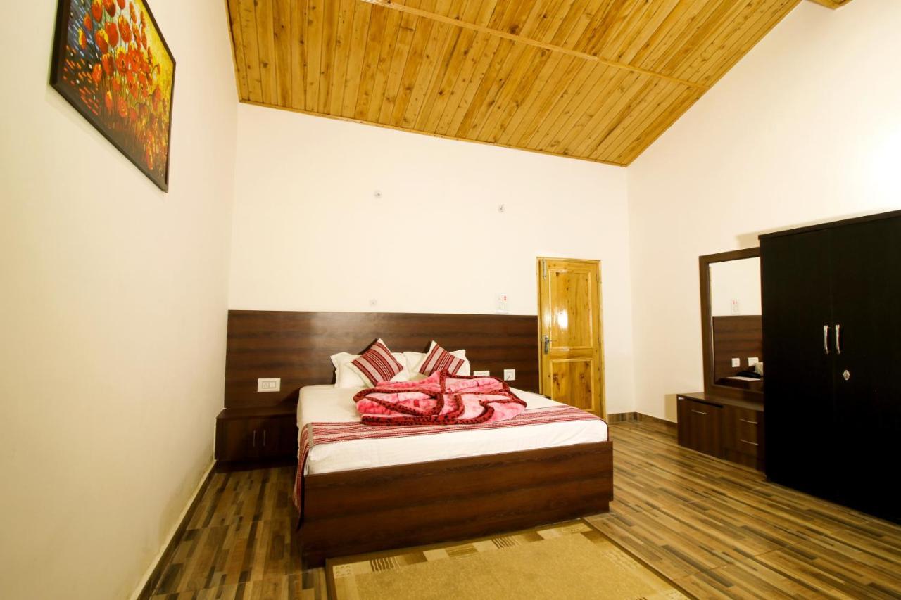 Hotel Chaman Vatika Kulu Exterior foto